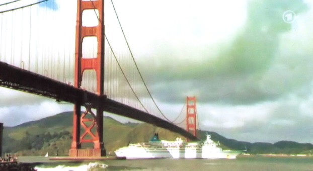 The Flower Power Men in San Francisco - Golden Gate Bridge  Verrückt nach Meer